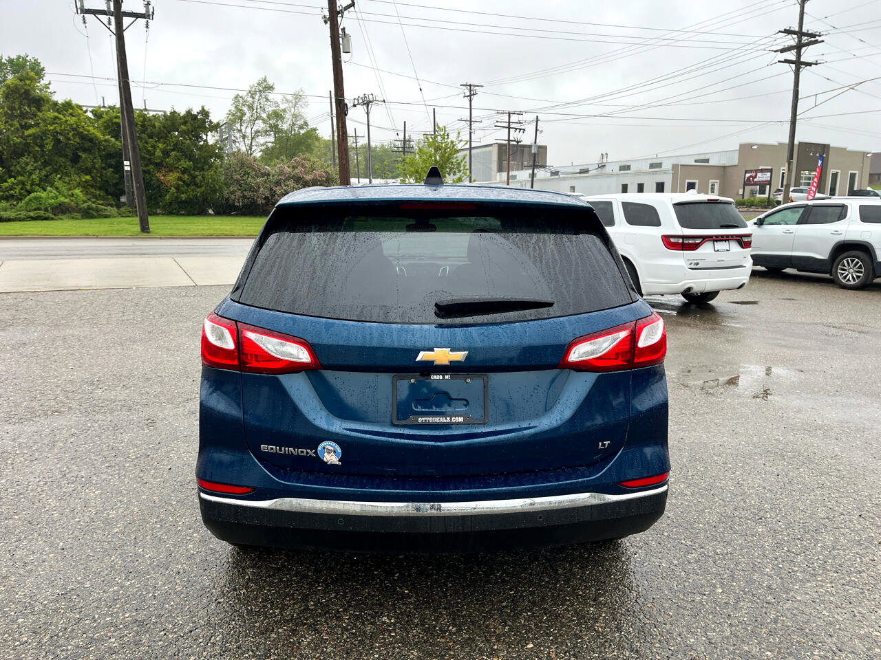 Used 2020 Chevrolet Equinox LT w/ Driver Convenience Package image 4