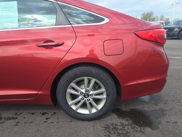 Used 2016 Hyundai Sonata SE FWD image 12