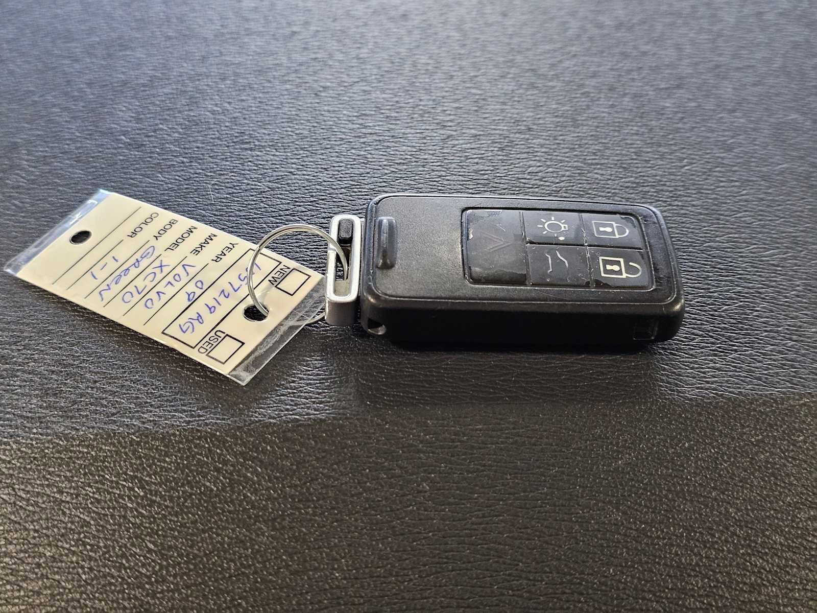 Used 2009 Volvo XC70 3.2 image 36