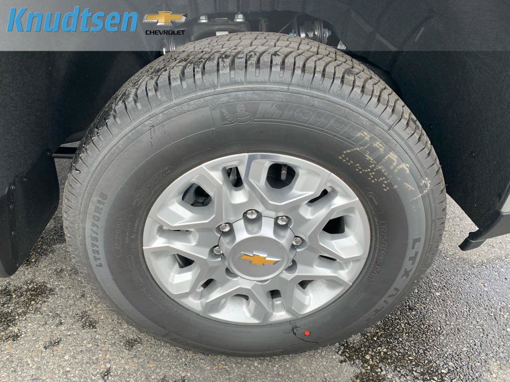 New 2026 Chevrolet Silverado 2500 LT w/ All Star Edition AWD/4WD image 9