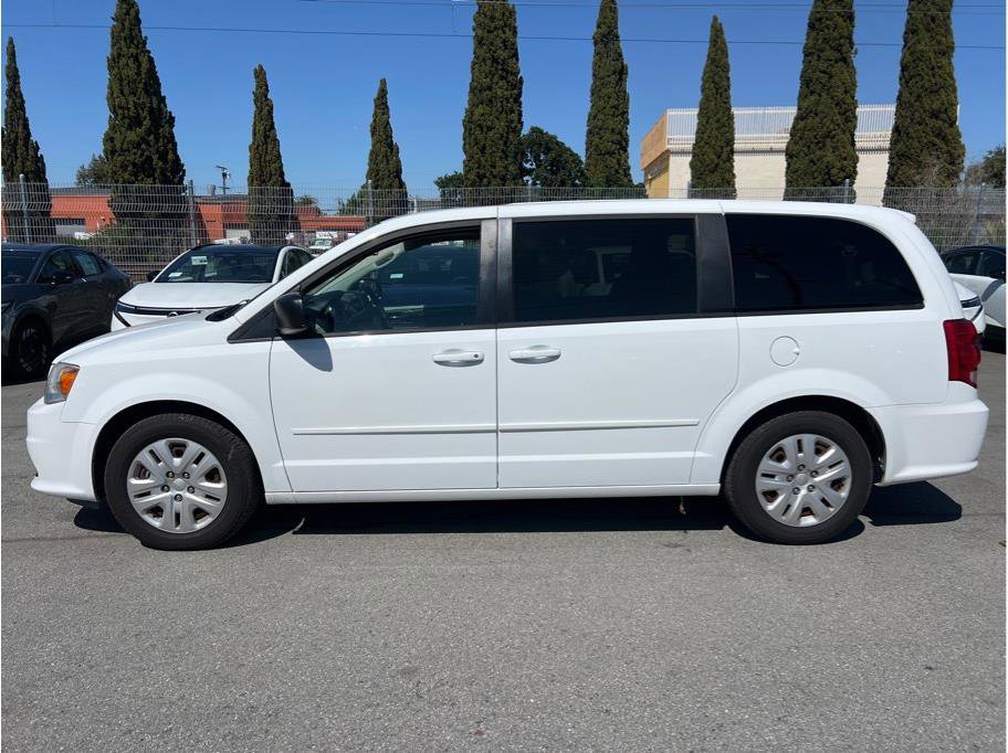 Used 2017 Dodge Grand Caravan SE w/ Power Window Group FWD image 7