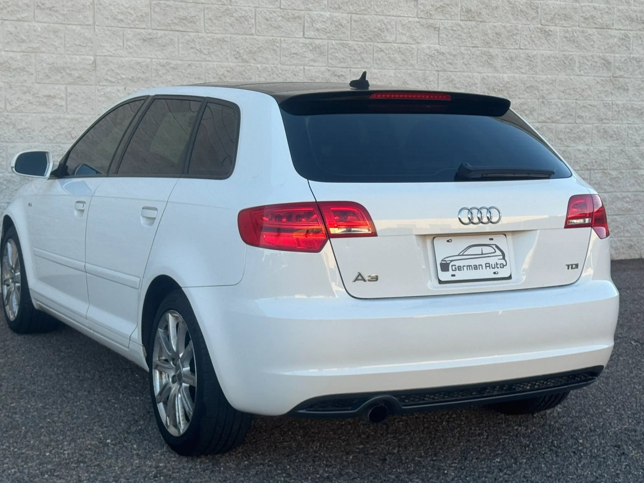 Used 2012 Audi A3 TDI Premium Plus image 6
