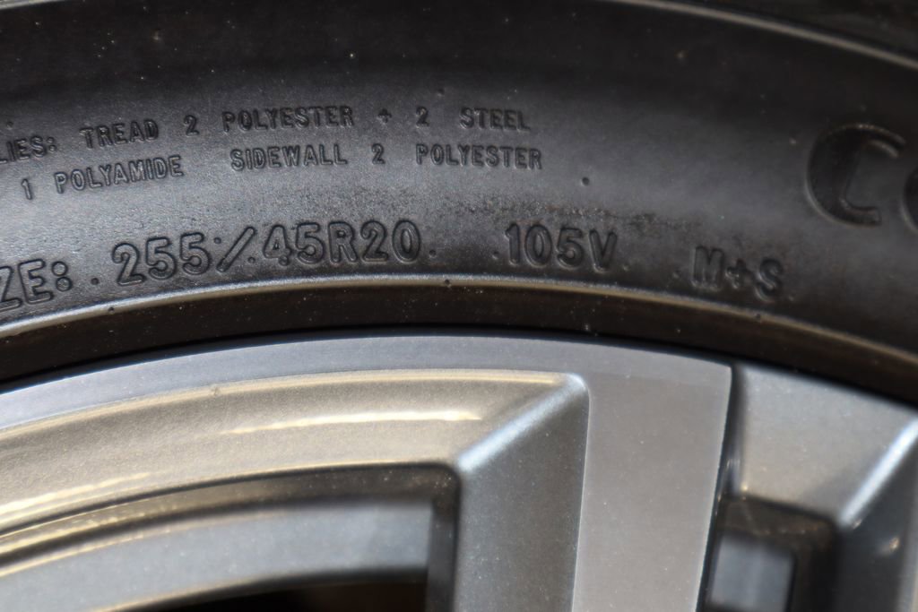 Used 2021 Volvo XC60 T5 Momentum w/ Premium Package image 47