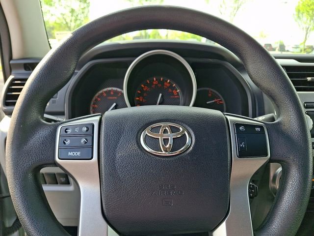 Used 2011 Toyota 4Runner SR5 AWD/4WD image 19