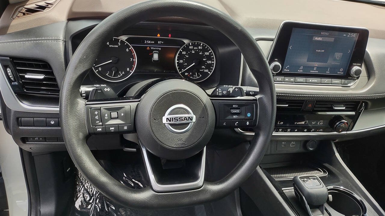 Used 2021 Nissan Rogue SV FWD image 15
