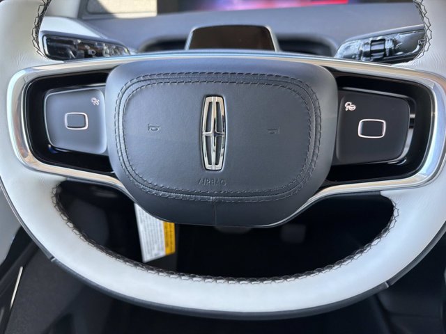New 2026 Lincoln Navigator L Reserve AWD/4WD image 26