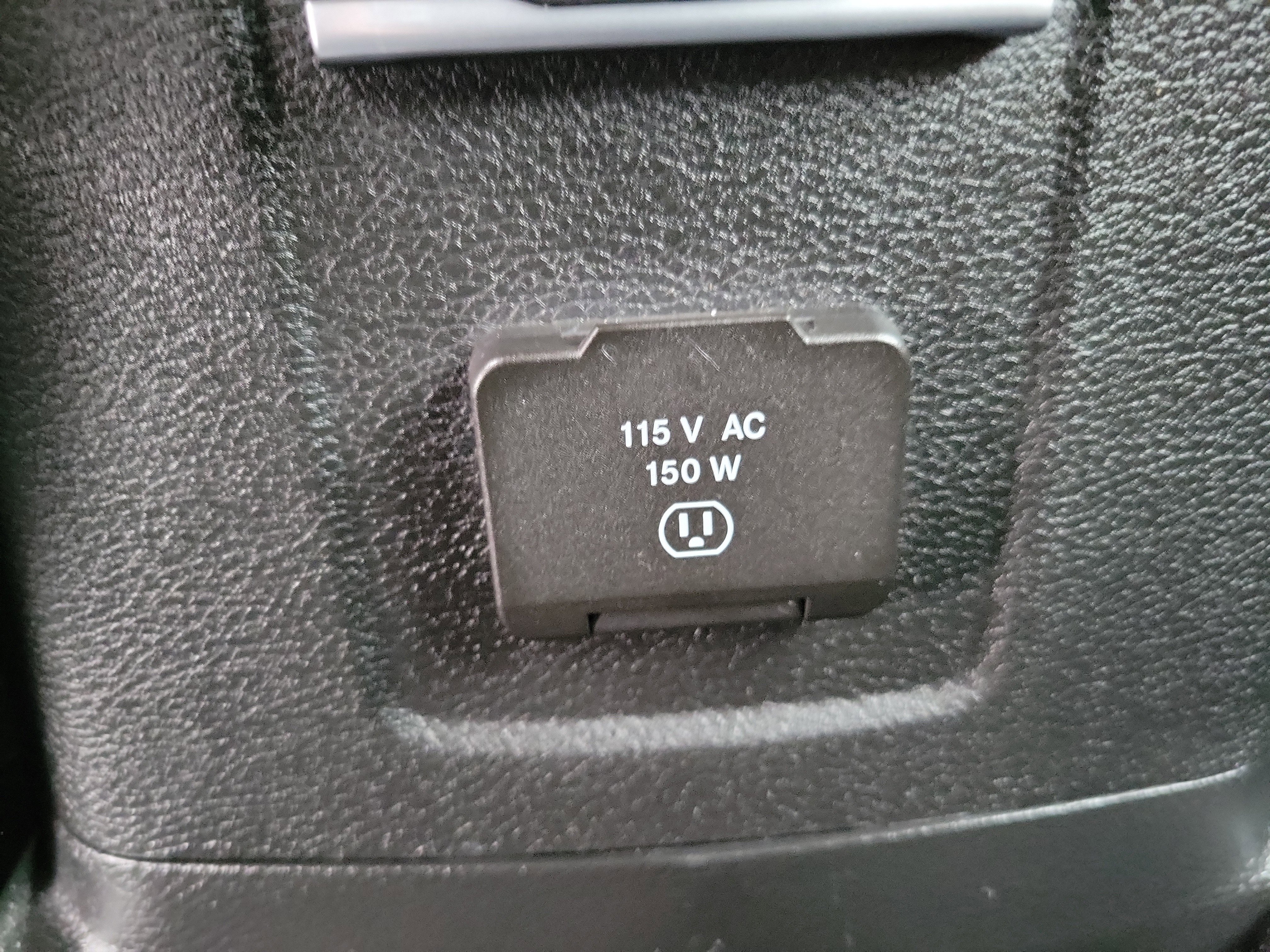 Used 2024 Jeep Wrangler Unlimited Rubicon image 16