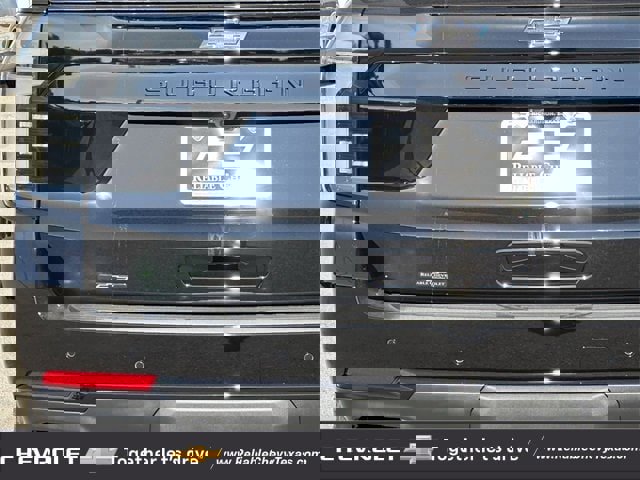 New 2026 Chevrolet Suburban Z71 image 6