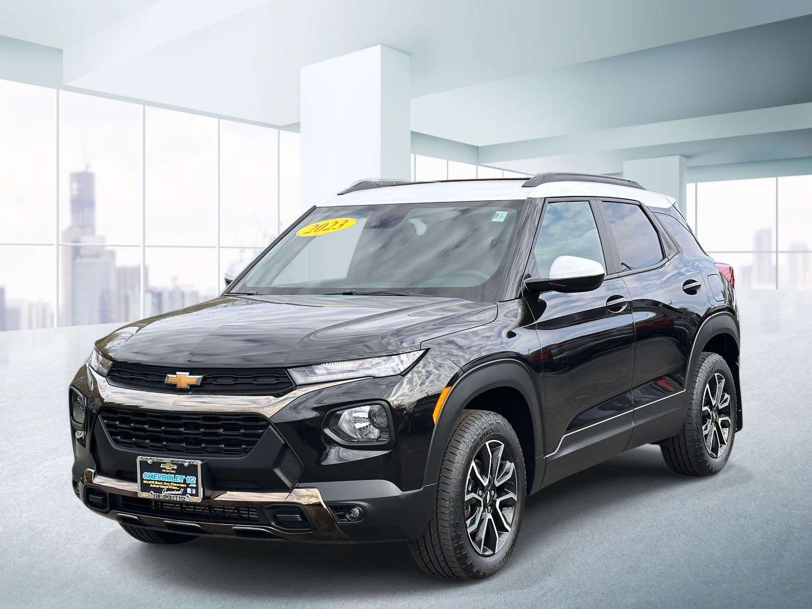 Used 2023 Chevrolet TrailBlazer ACTIV w/ Convenience Package AWD/4WD image 1