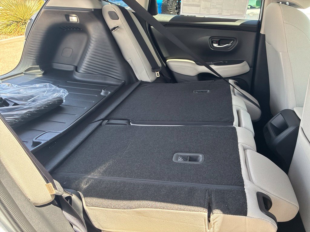 New 2027 Honda HR-V LX image 22