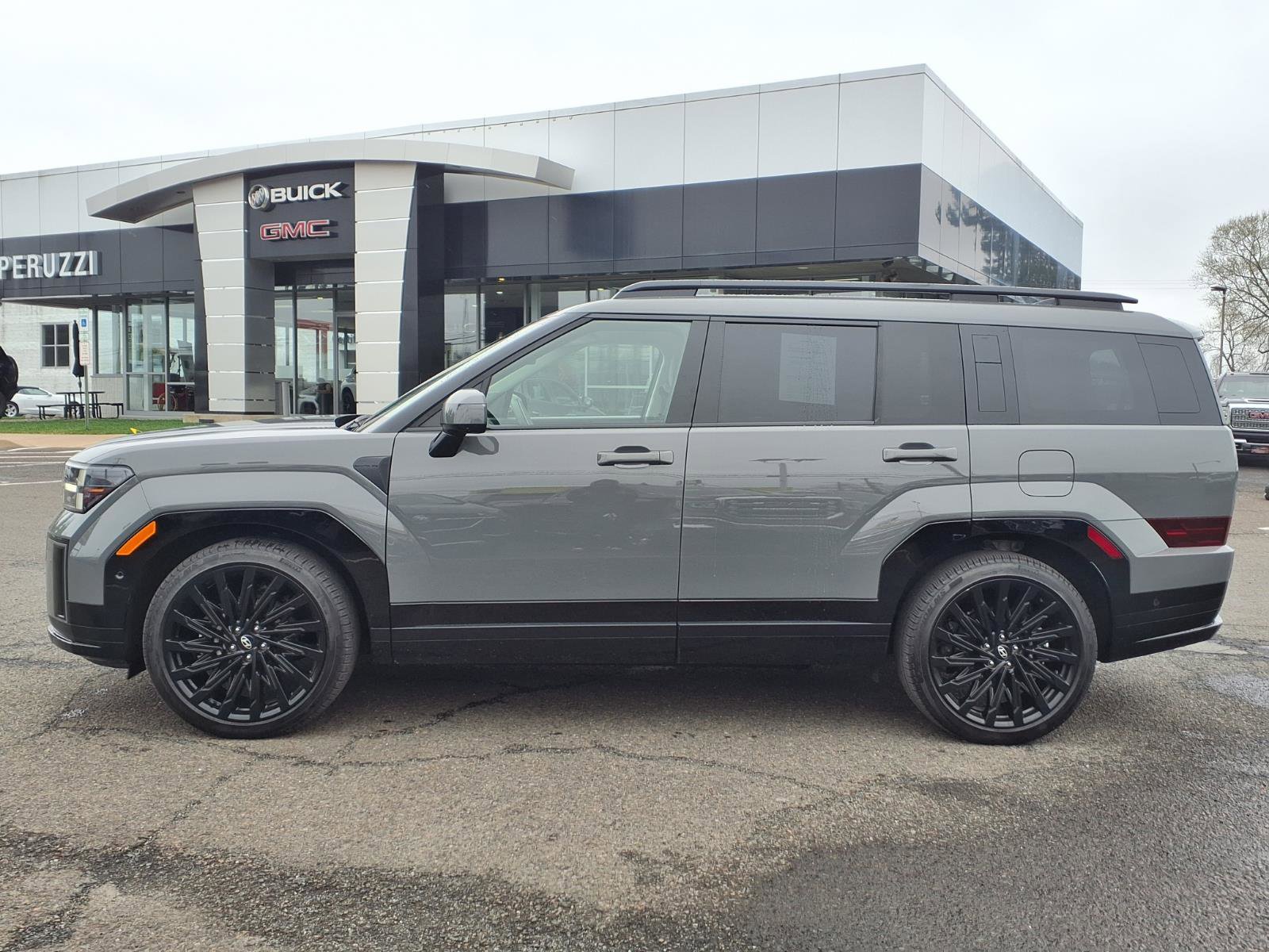 Used 2025 Hyundai Santa Fe Calligraphy AWD/4WD image 7