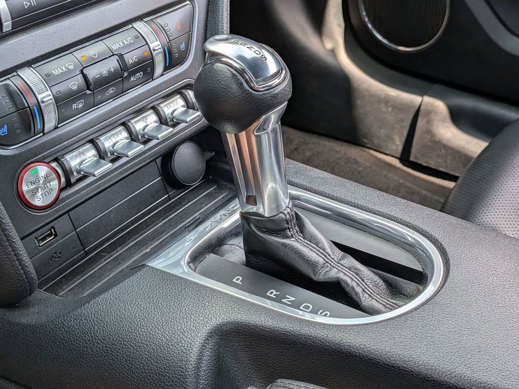 Used 2022 Ford Mustang Premium image 12