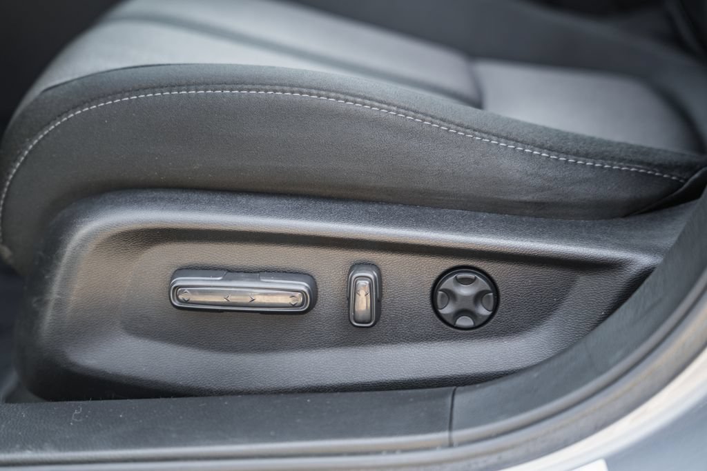 Used 2021 Honda Accord EX image 34