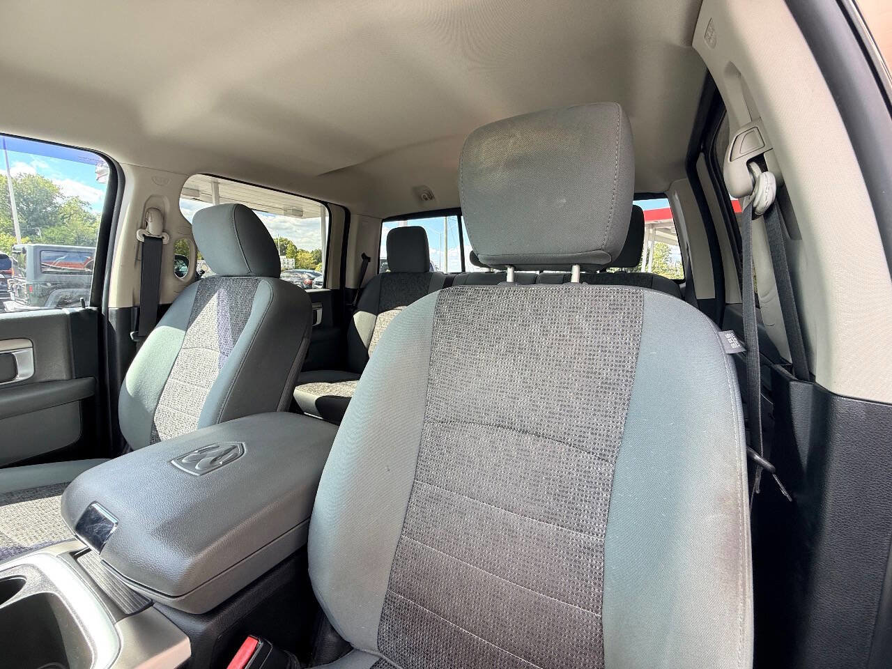 Used 2016 RAM 2500 Lone Star image 27