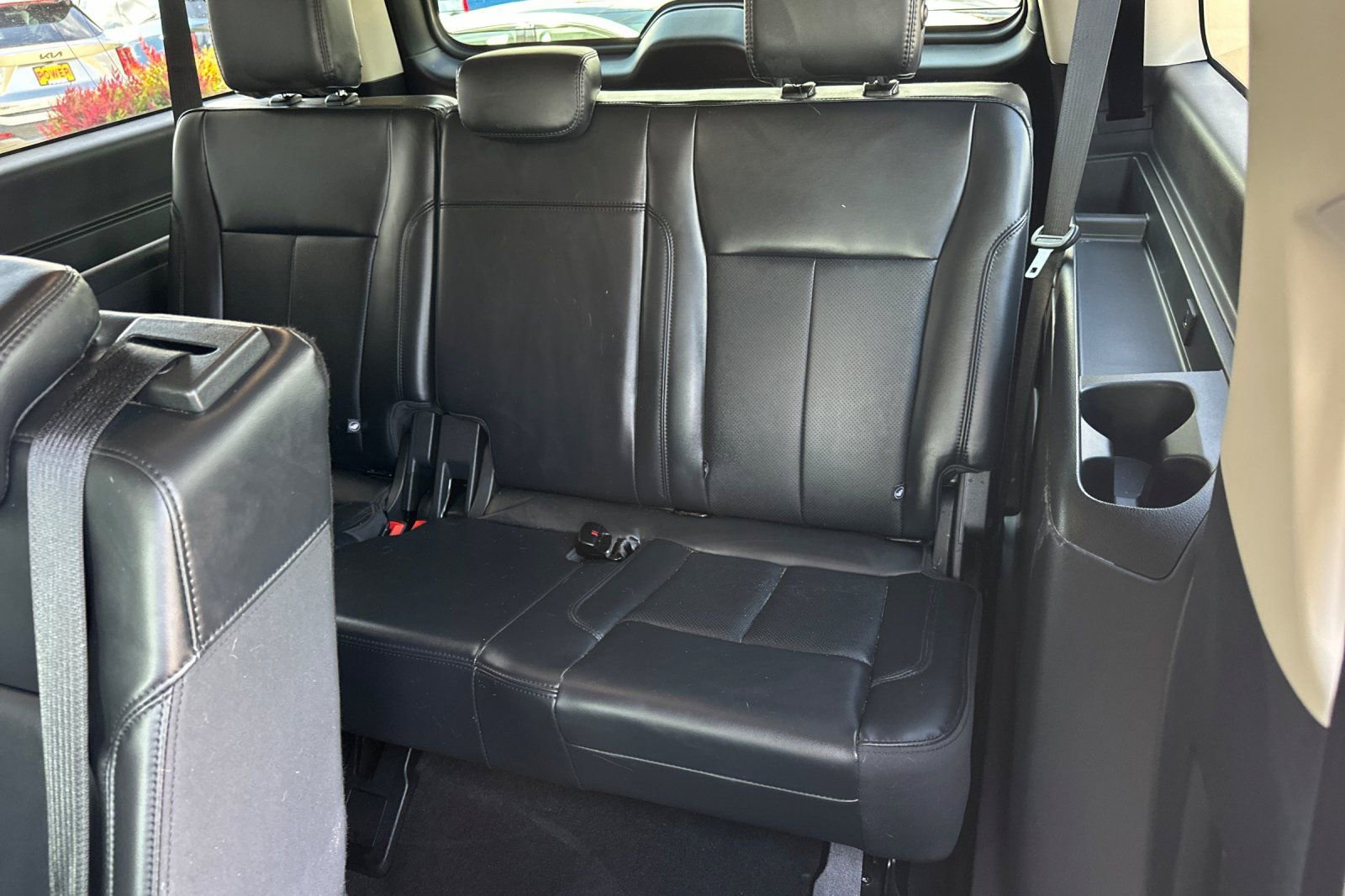 Used 2024 Ford Expedition Max XLT AWD/4WD image 14