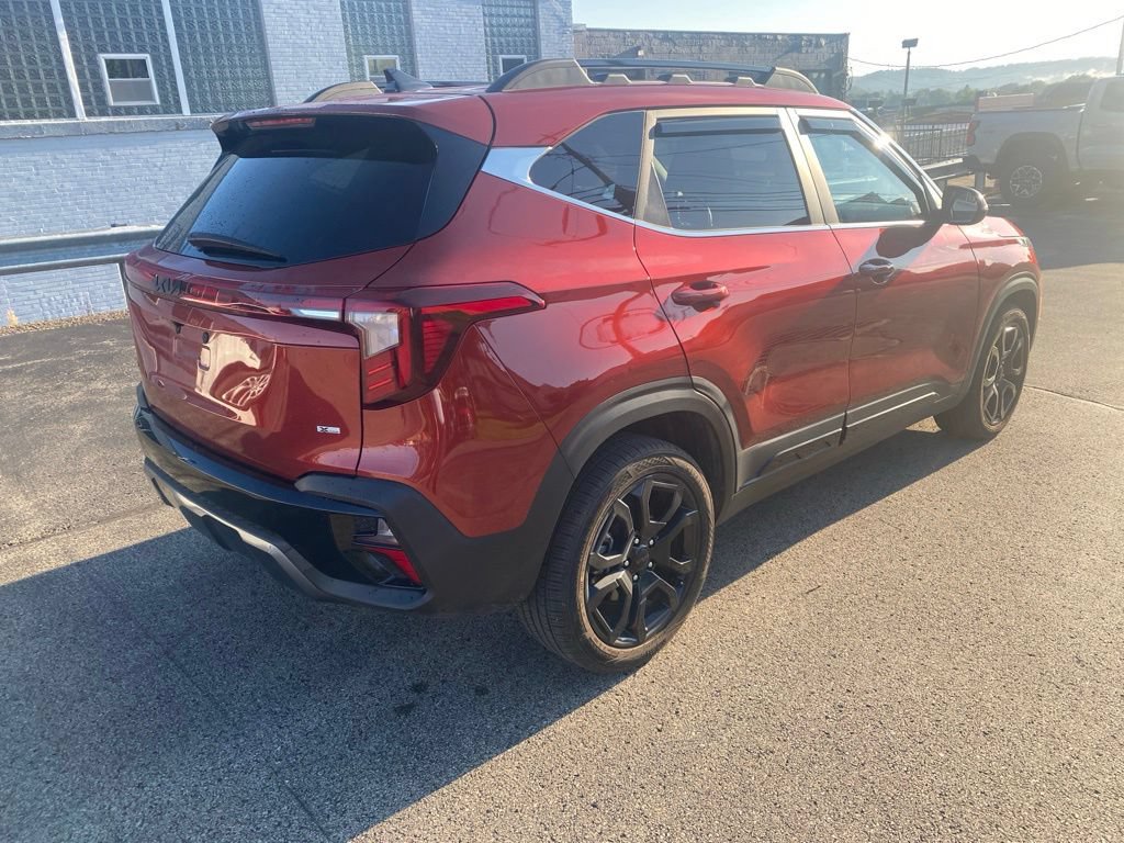 Used 2025 Kia Seltos X-Line AWD/4WD image 5