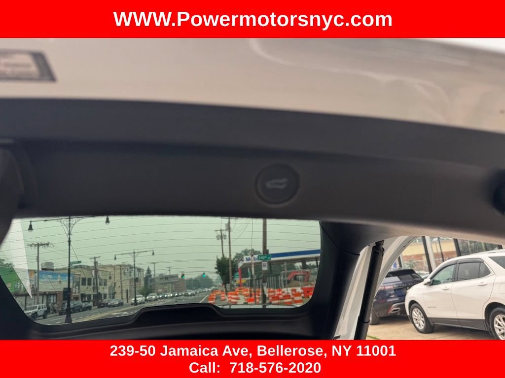 Used 2021 Tesla Model Y Long Range AWD/4WD image 22