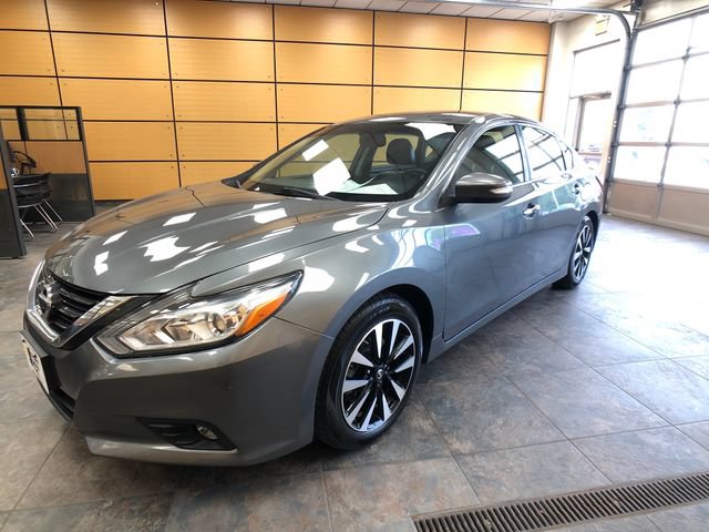 Used 2018 Nissan Altima 2.5 SL FWD image 3