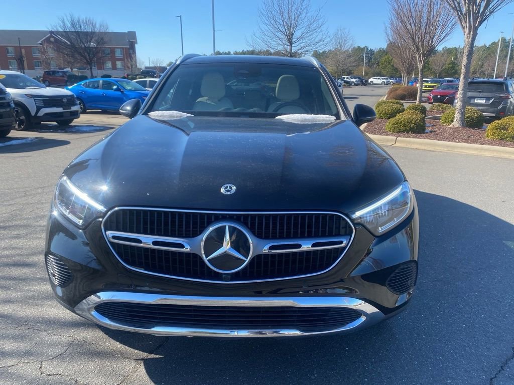 Used 2024 Mercedes-Benz GLC 300 4MATIC image 8