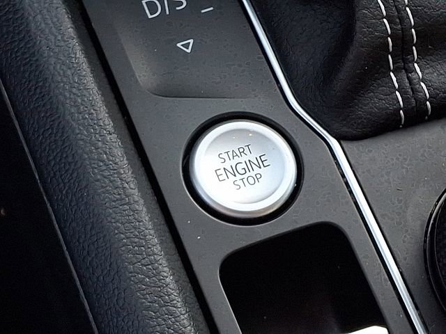 Used 2023 Volkswagen Atlas SE w/ Black Wheel Package image 26