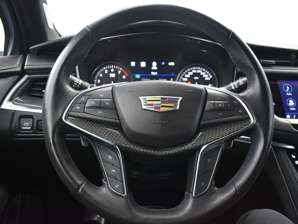 Certified 2024 Cadillac XT5 Sportv w/ LPO, Red Accent Package image 13