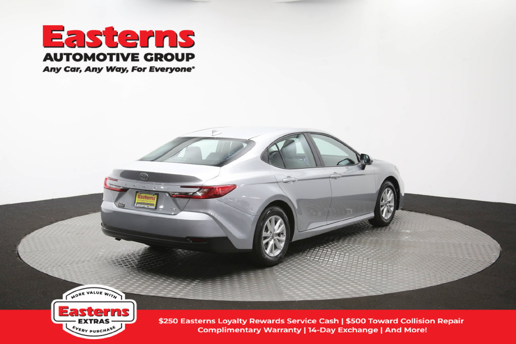 Used 2025 Toyota Camry LE w/ Convenience Package FWD image 42