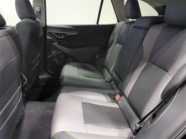 Used 2025 Subaru Outback Onyx Edition image 12