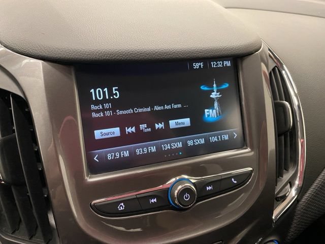 Used 2017 Chevrolet Cruze LT w/ Convenience Package FWD image 6