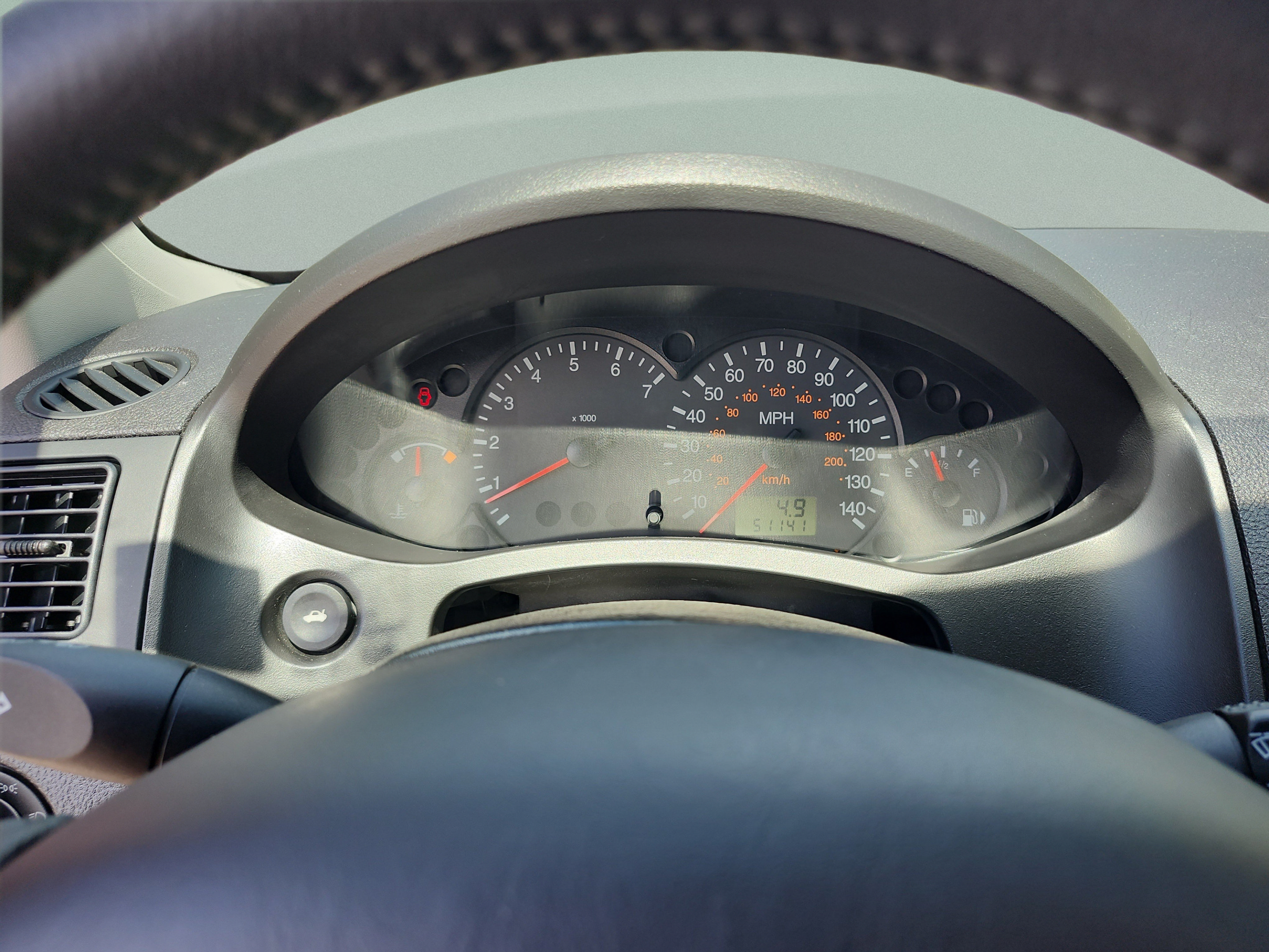 Used 2006 Ford Focus ZX5 Hatchback FWD image 10