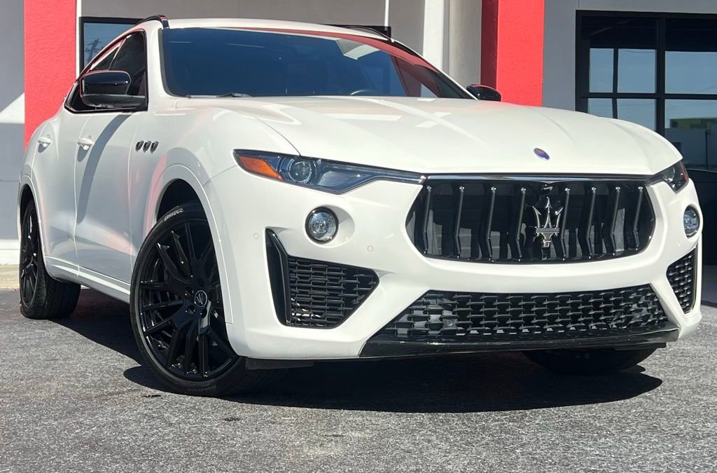 Used 2021 Maserati Levante image 8