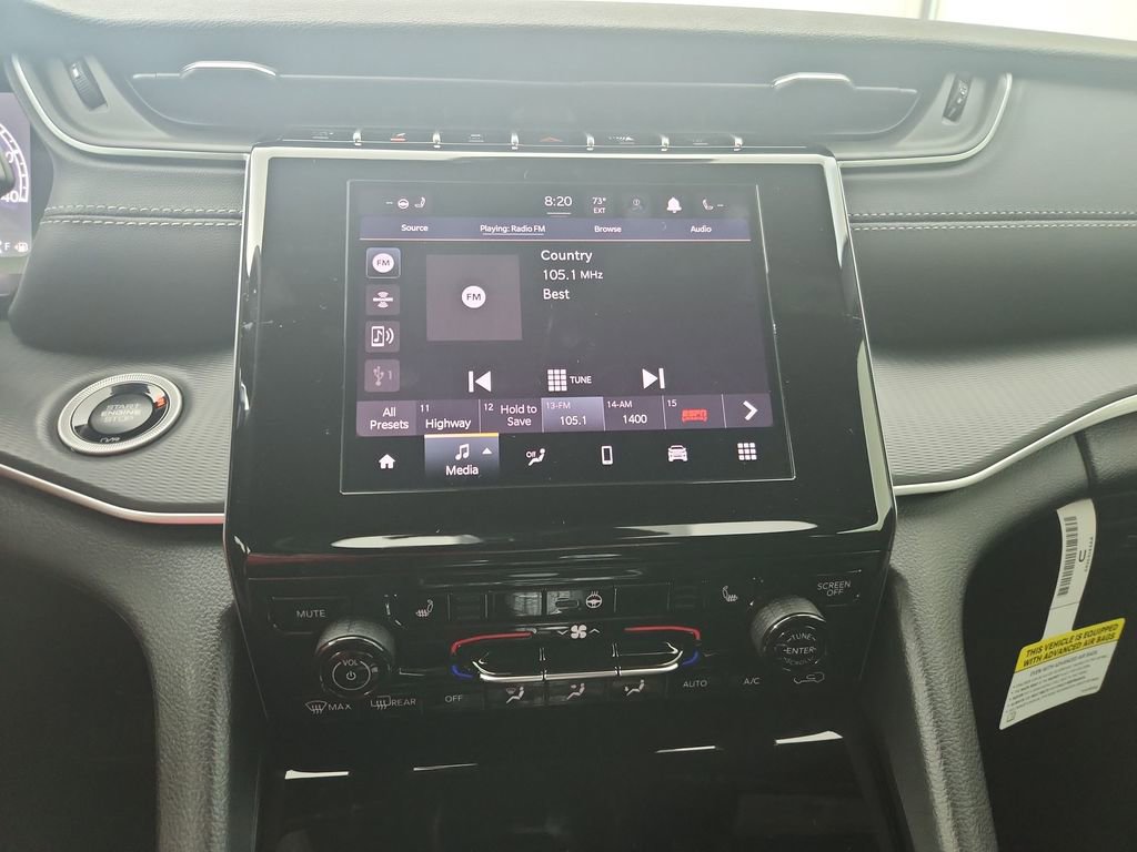 New 2025 Jeep Grand Cherokee Laredo X w/ Luxury Tech Group I image 24