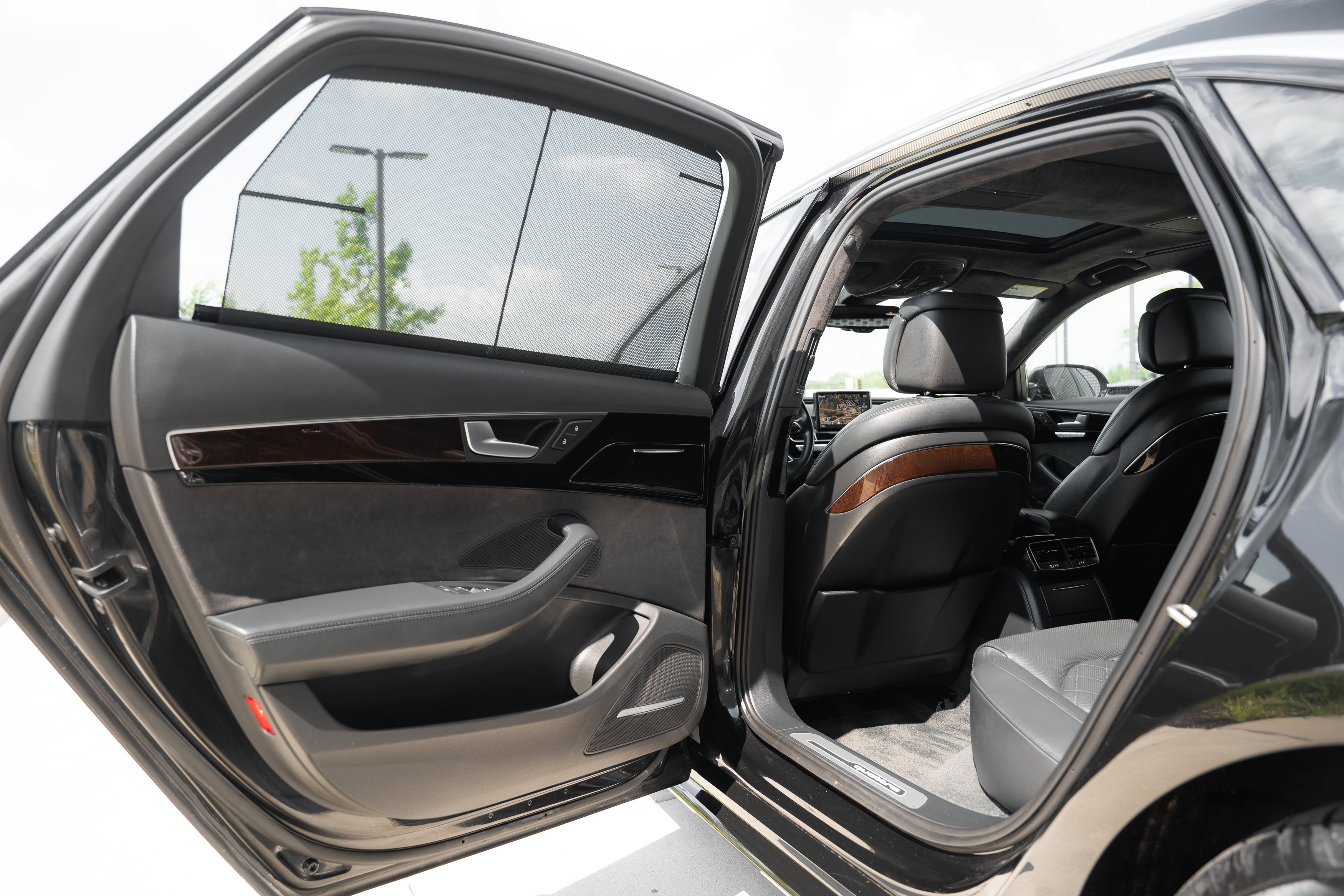 Used 2017 Audi A8 L 4.0T w/ Driver Assistance Package AWD/4WD image 26