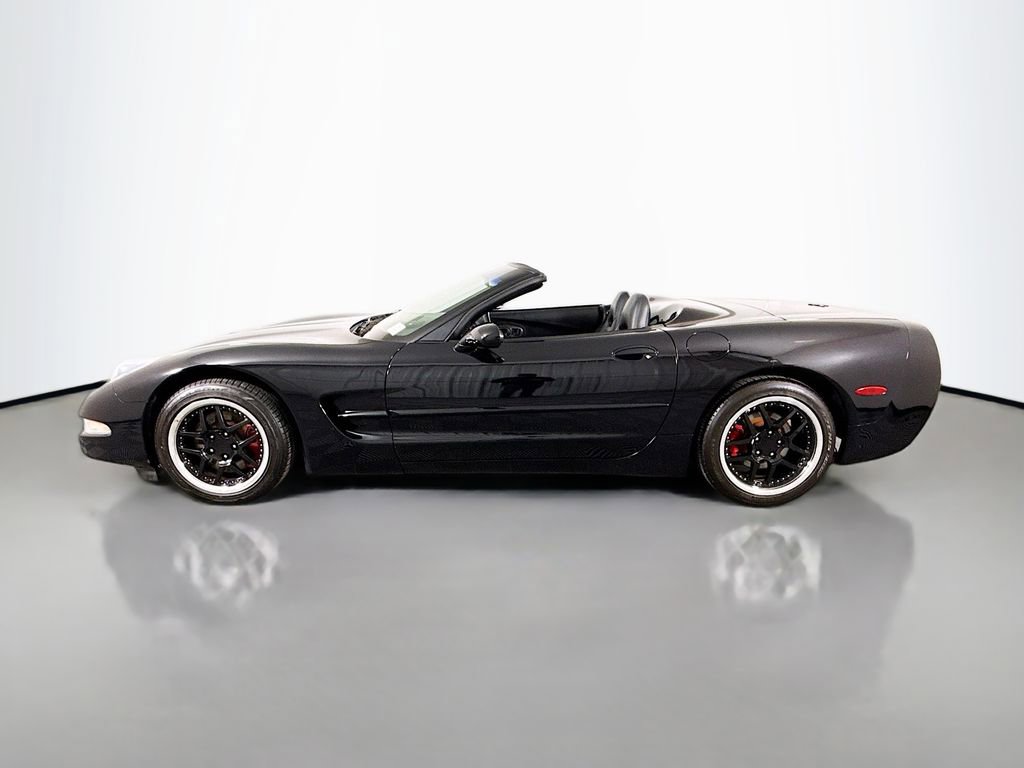 Used 2001 Chevrolet Corvette Convertible w/ Preferred Equipment Group2 image 4