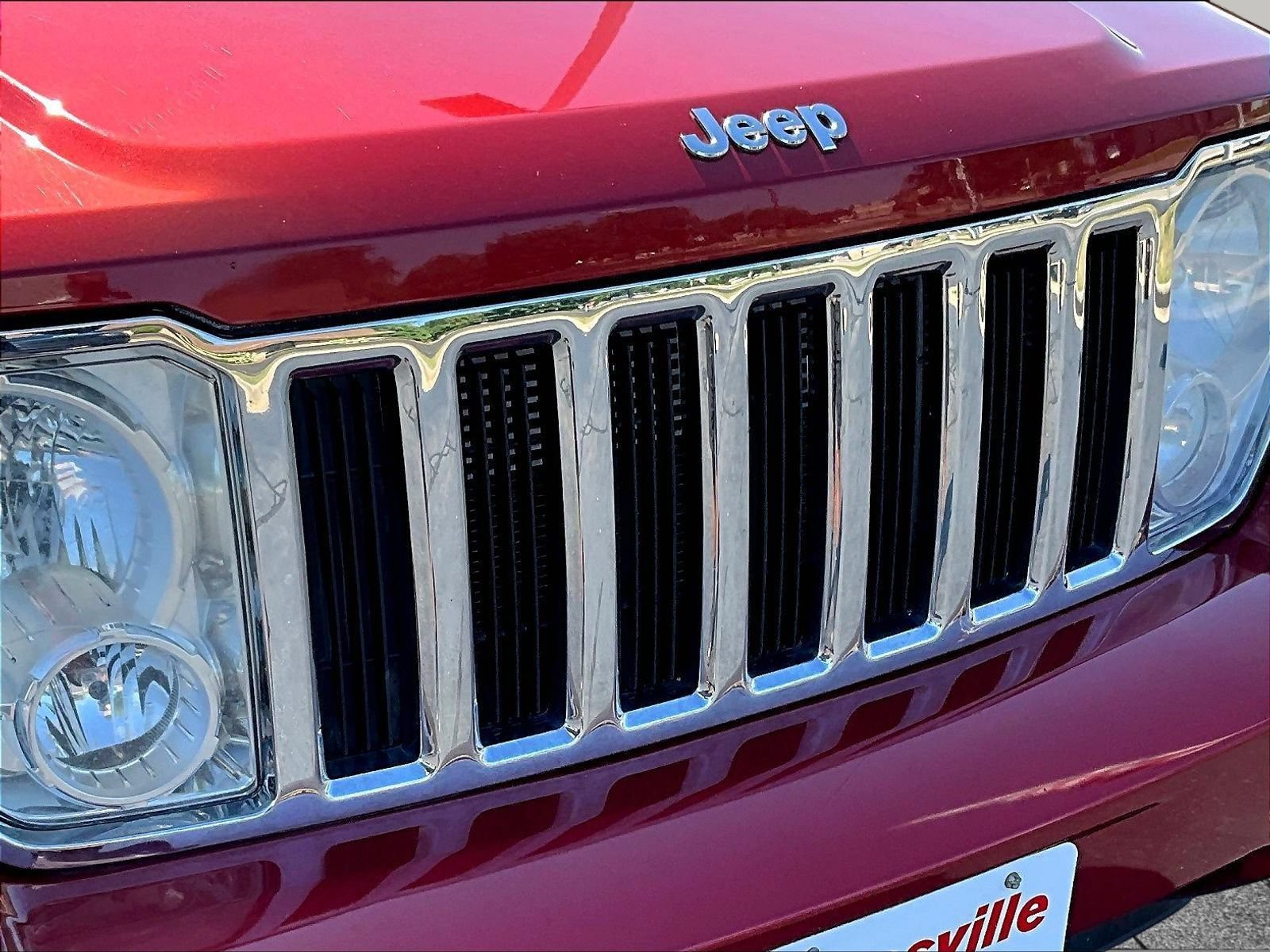 Used 2010 Jeep Liberty Limited w/ Comfort/Convenience Group AWD/4WD image 35