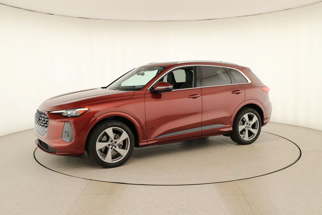 Certified 2025 Audi Q5 Prestige AWD/4WD image 13