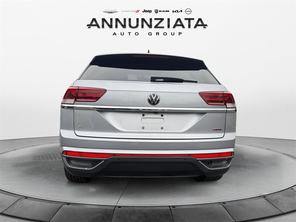Used 2022 Volkswagen Atlas Cross Sport SE image 4