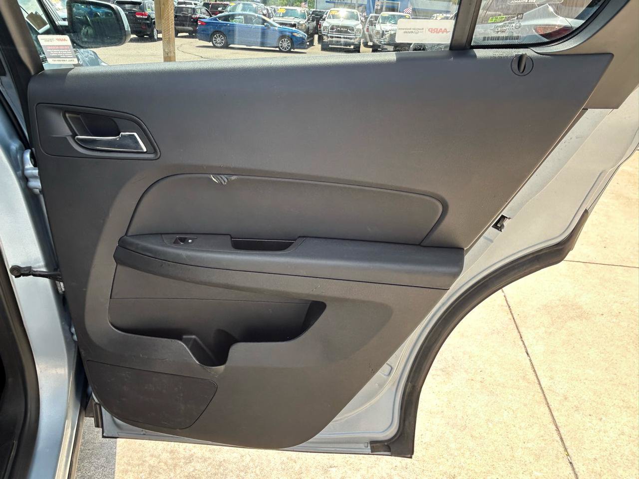 Used 2015 Chevrolet Equinox LT w/ Driver Convenience Package FWD image 15
