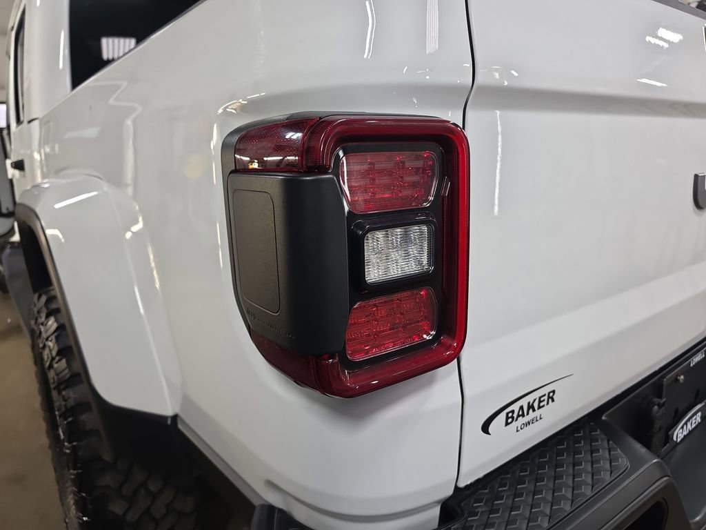 Used 2021 Jeep Gladiator Overland w/ Advanced Safety Group image 32