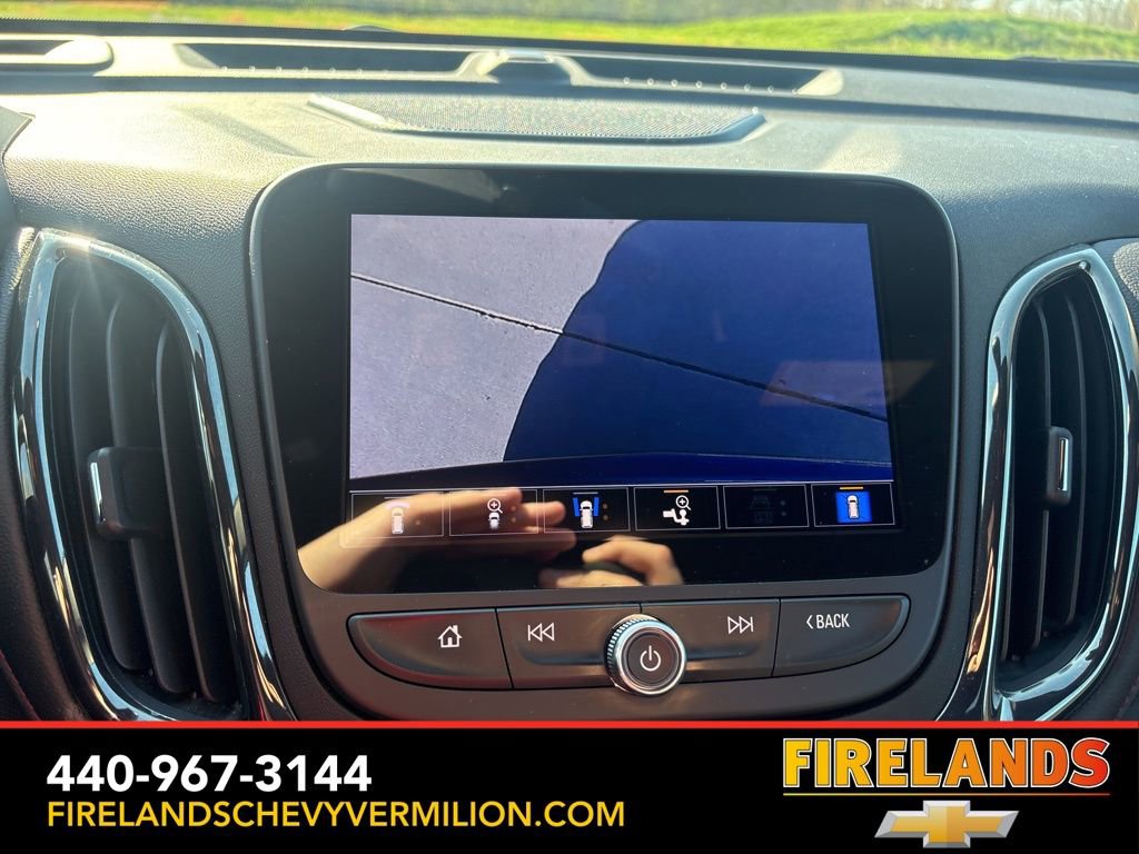 Used 2022 Chevrolet Equinox RS w/ RS Leather Package FWD image 31