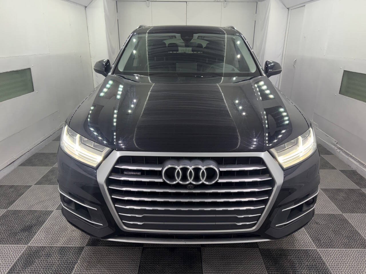 Used 2019 Audi Q7 3.0T Prestige AWD/4WD image 10