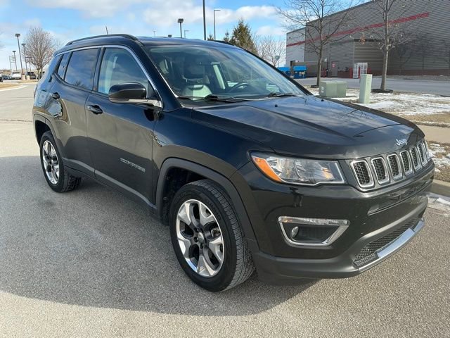 Used 2019 Jeep Compass Limited w/ Safety & Security Group image 2