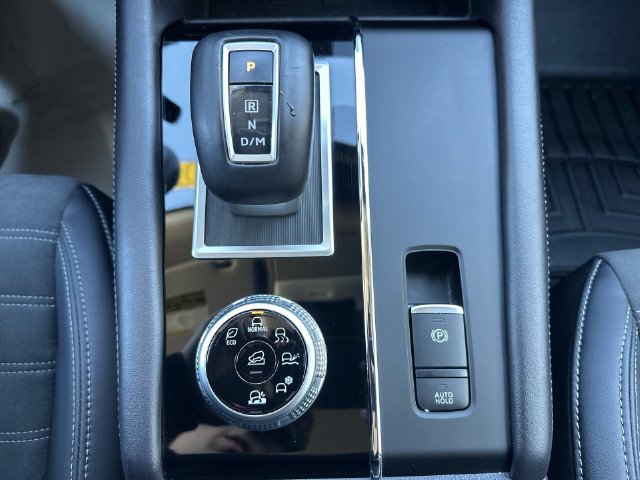 Used 2024 Mitsubishi Outlander SE AWD/4WD image 30