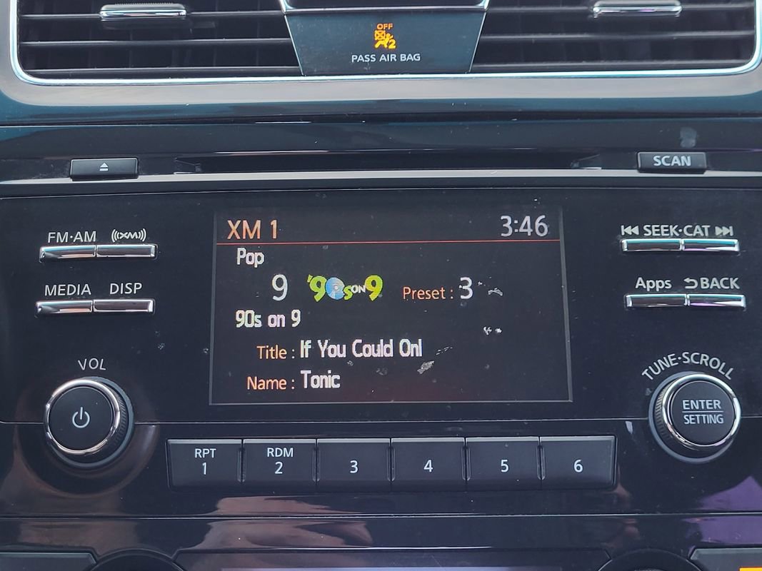 Used 2015 Nissan Altima 2.5 SV image 29