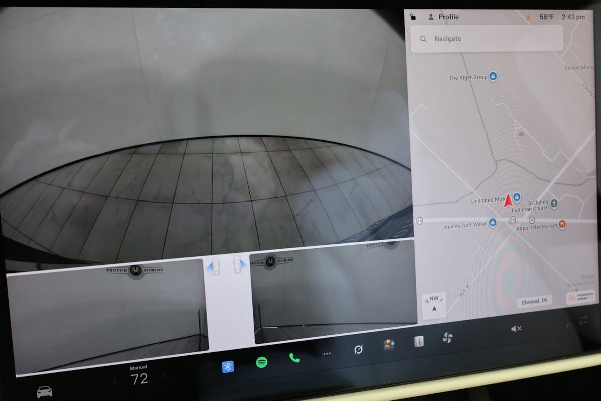 Used 2022 Tesla Model X image 7