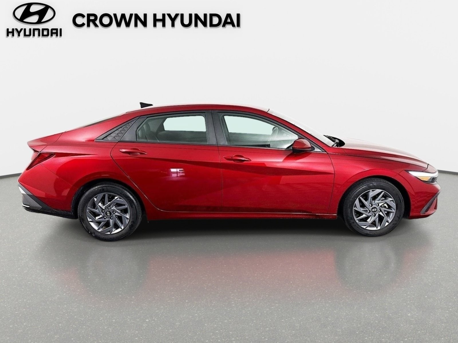 Certified 2024 Hyundai Elantra SEL FWD image 4