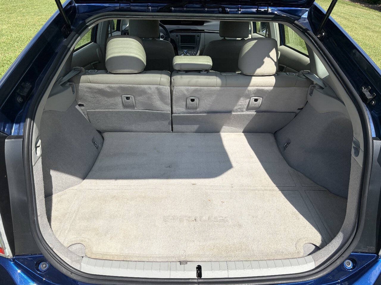 Used 2010 Toyota Prius Three FWD image 7