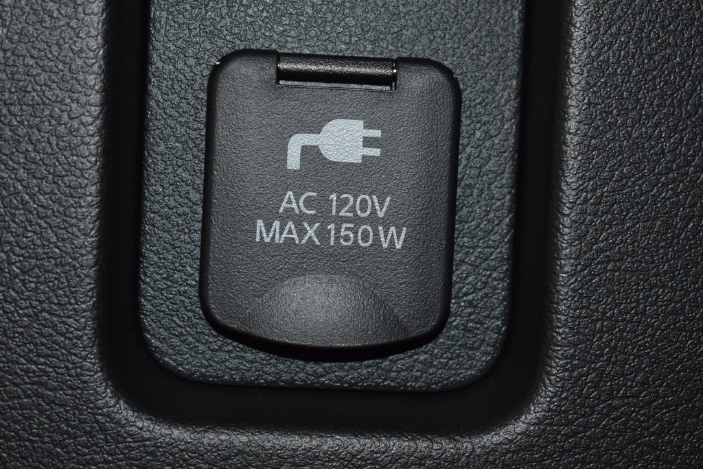 New 2026 Nissan Armada SL w/ Captain's Chari Seat Package AWD/4WD image 48