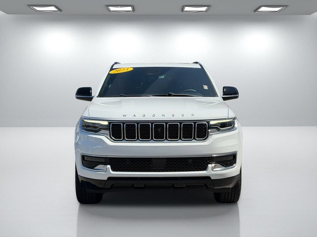 Used 2023 Jeep Wagoneer 2WD w/ Premium Group I image 9
