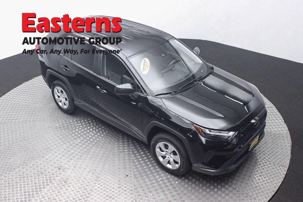 Used 2025 Toyota RAV4 LE FWD image 3