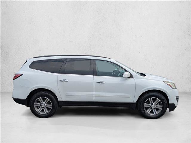 Used 2017 Chevrolet Traverse LT AWD/4WD image 4
